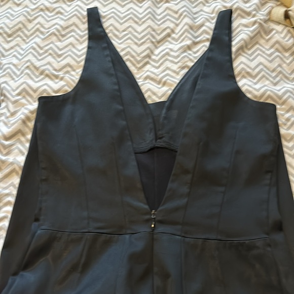 Sold - Picture 3 of 5